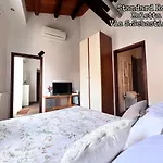 Kasa Kala & 4* פלרמו