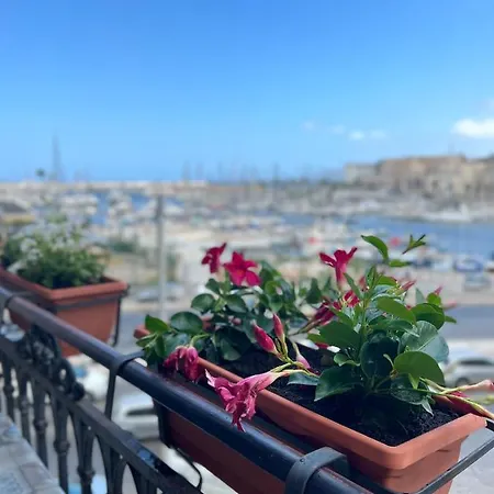 Kasa Kala & Pensionat Palermo